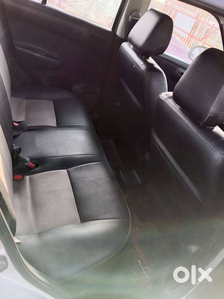 Maruti Suzuki Swift Lxi Option, 2012, Petrol