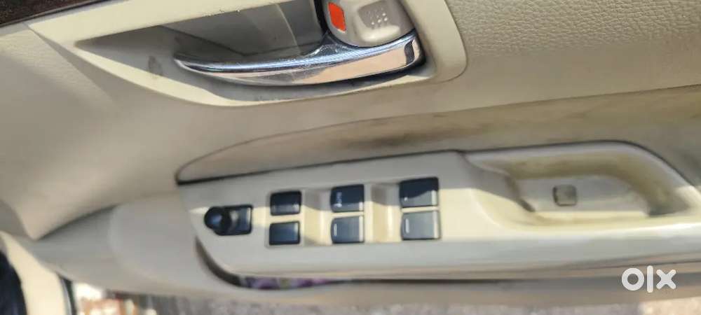 Maruti Suzuki Dzire 2017 Diesel 140000 Km Driven