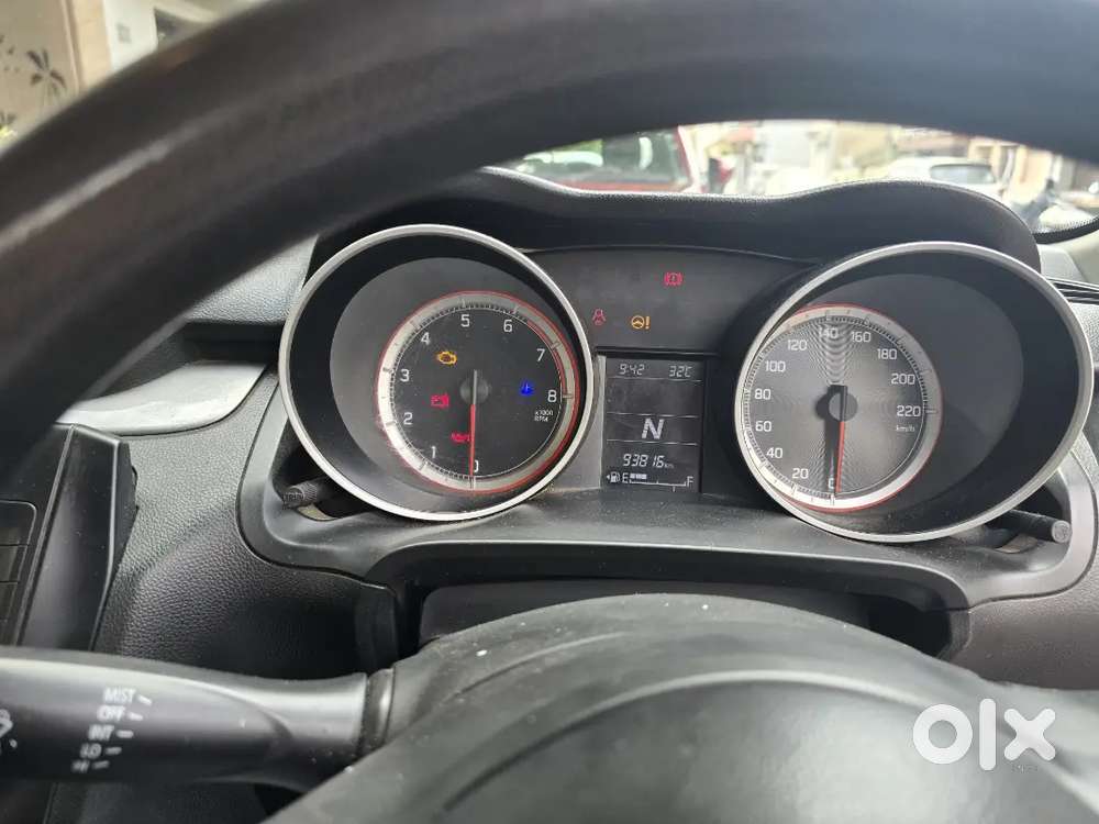 Maruti Suzuki Swift Automatic  2019 Cng & Petrol 93000 Km Driv