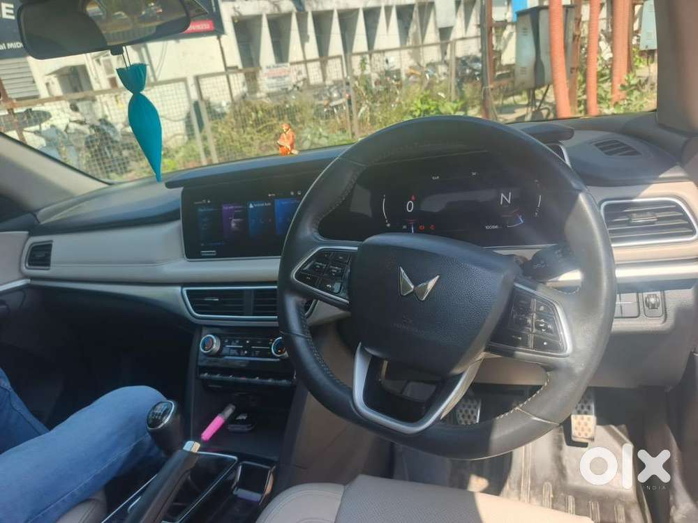 Mahindra Xuv700 2022 Diesel Good Condition