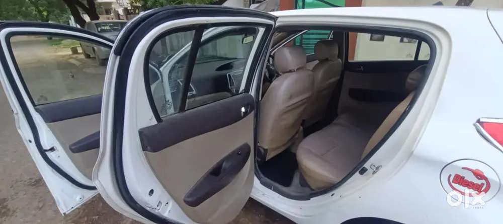 Hyundai I20 Diesel Manual 2011 150000 Km Driven