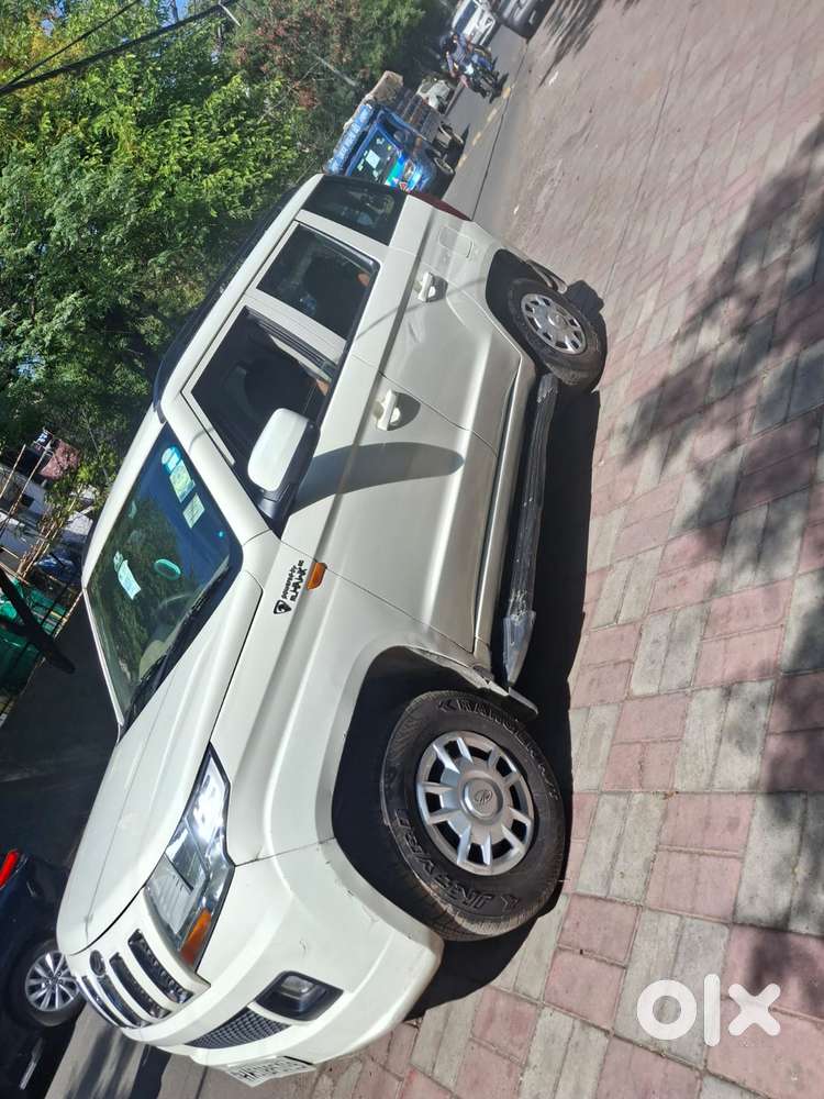 Mahindra Tuv 300 T6, 2017, Diesel