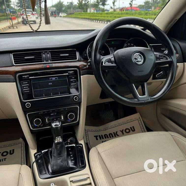 Skoda Superb Lk 1.8 Tsi At, 2015, Petrol