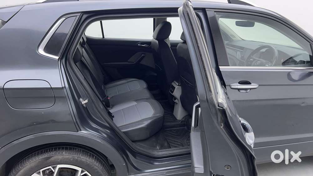 Skoda Kushaq 1.0 Tsi Style, 2022, Petrol