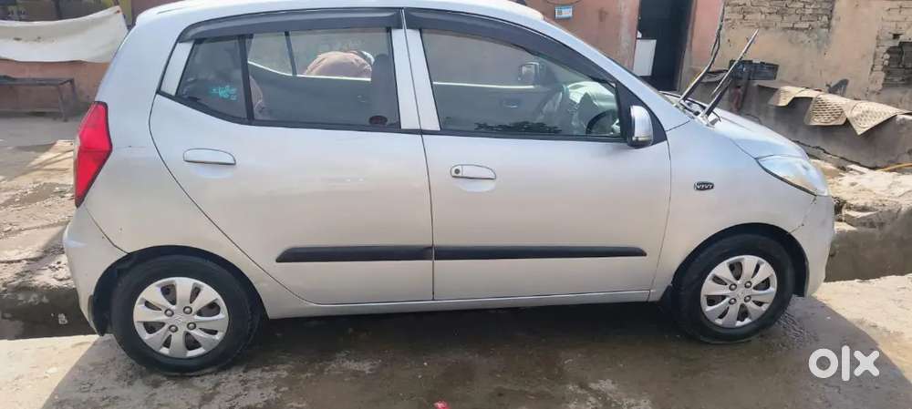 Hyundai I10 2012 Petrol Car