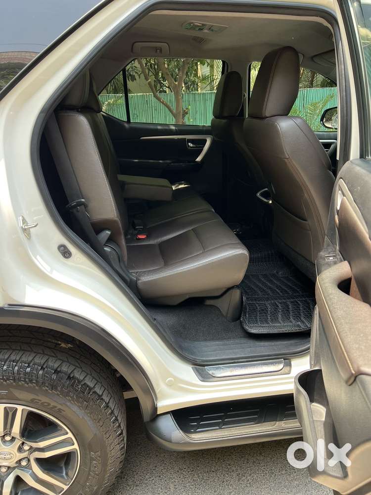 Toyota Fortuner 4x2 At 2.8 Diesel, 2018, Diesel