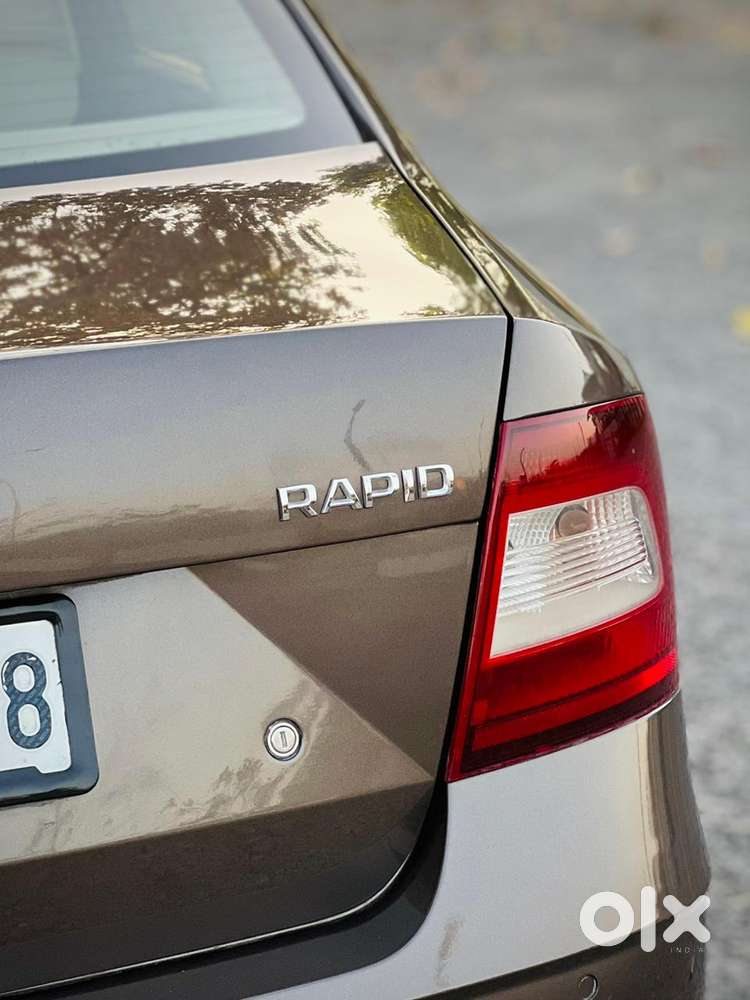 Skoda Rapid 1.0 Ambition Tsi At, 2021, Petrol