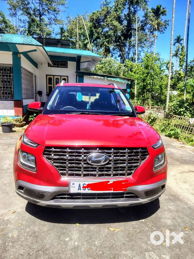 Hyundai Venue Petrol Brand New Condition