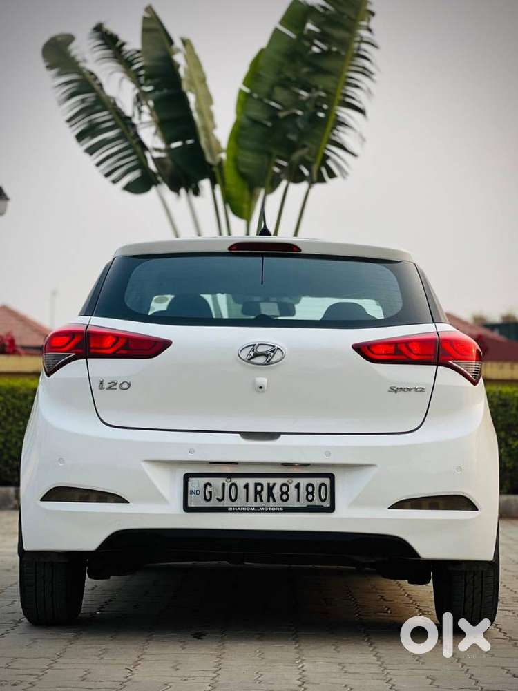 Hyundai Elite I20 Sportz (o) 1.2, 2015, Petrol