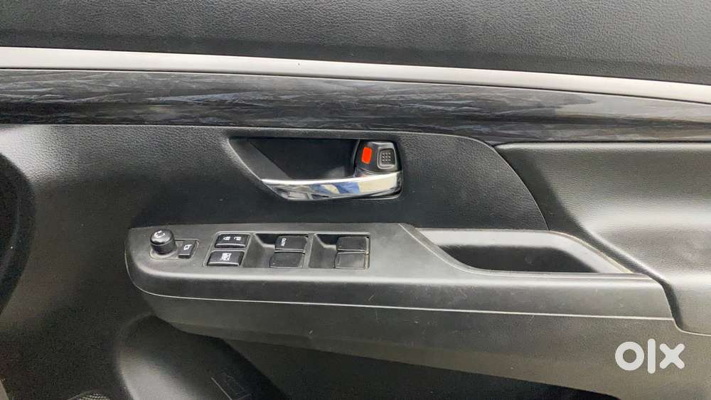 Maruti Suzuki Xl6 Alpha, 2019, Petrol