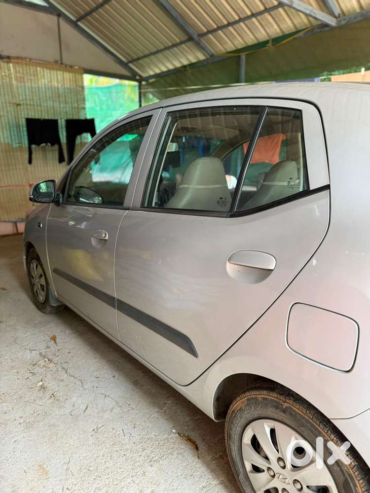 Hyundai I10 2011 Km Driven
