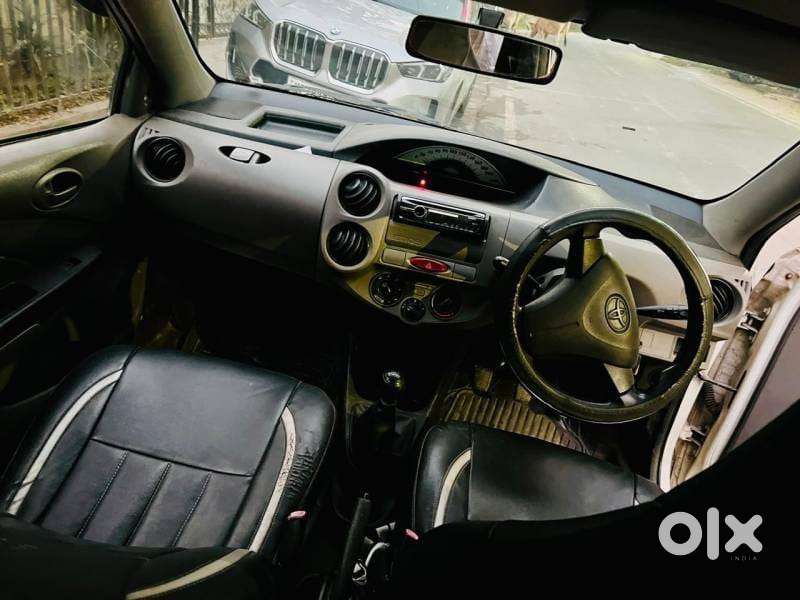 Toyota Etios Liva G Xclusive Edition, 2012, Petrol