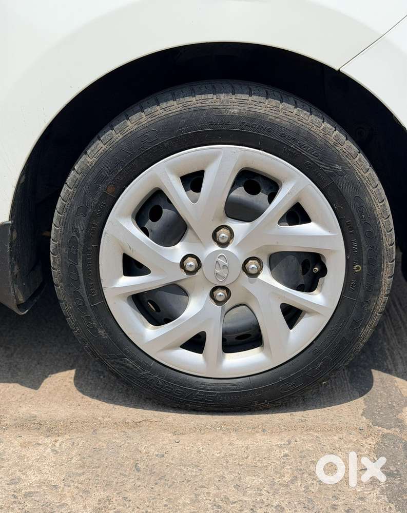 Hyundai Grand I10 1.2 Crdi Sportz, 2017, Petrol
