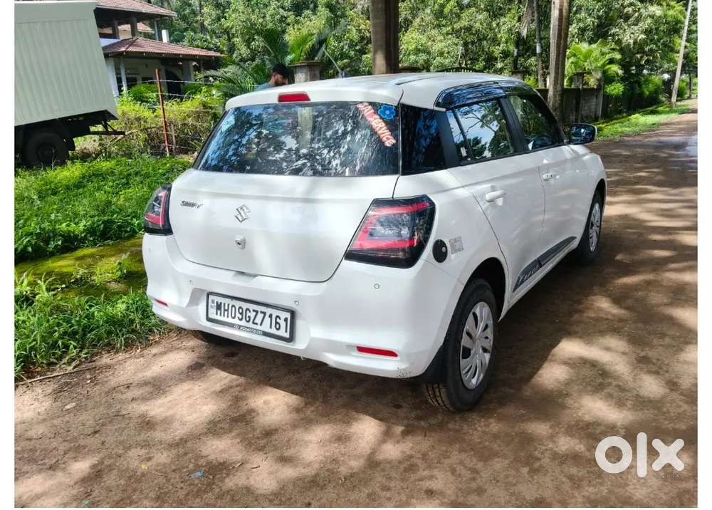 Maruti Suzuki Swift Vxi Optional 2026 Botton Start
