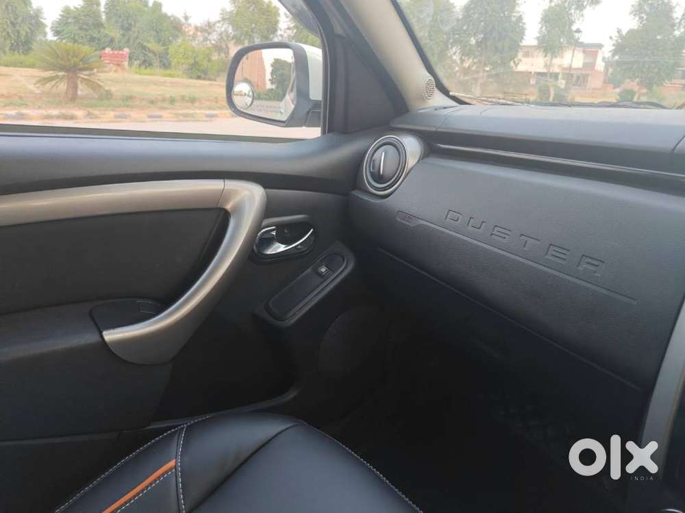 Duster 2021 Petrol Rxz Top