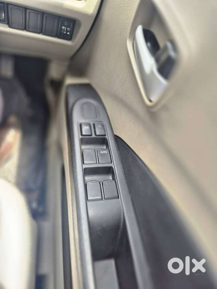 Maruti Suzuki Celerio 1.0 Vxi Amt, 2016, Petrol