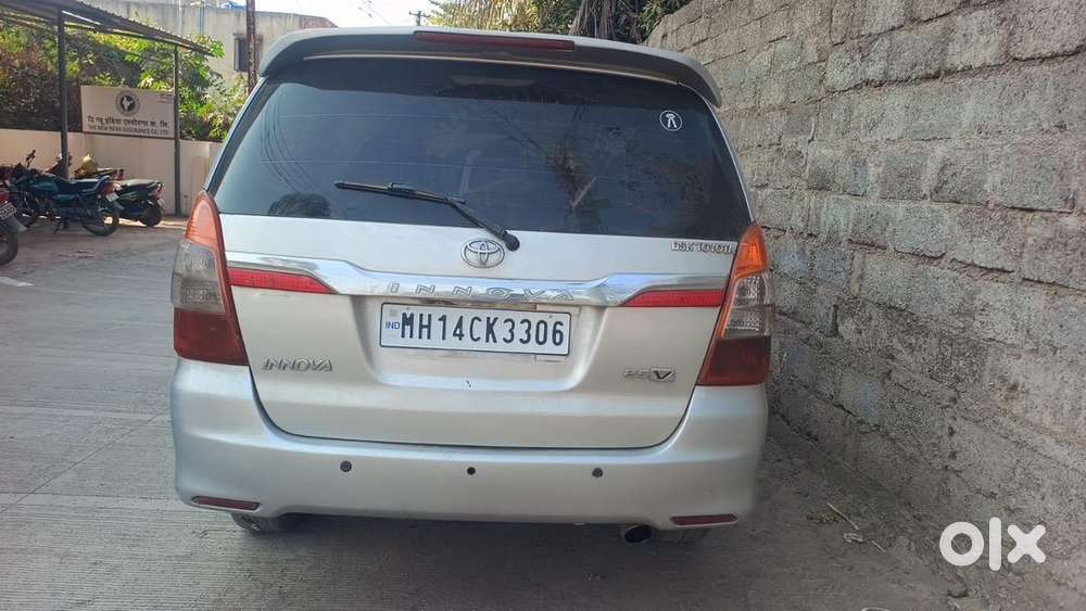 Toyota Innova 2011 Diesel Well Maintained