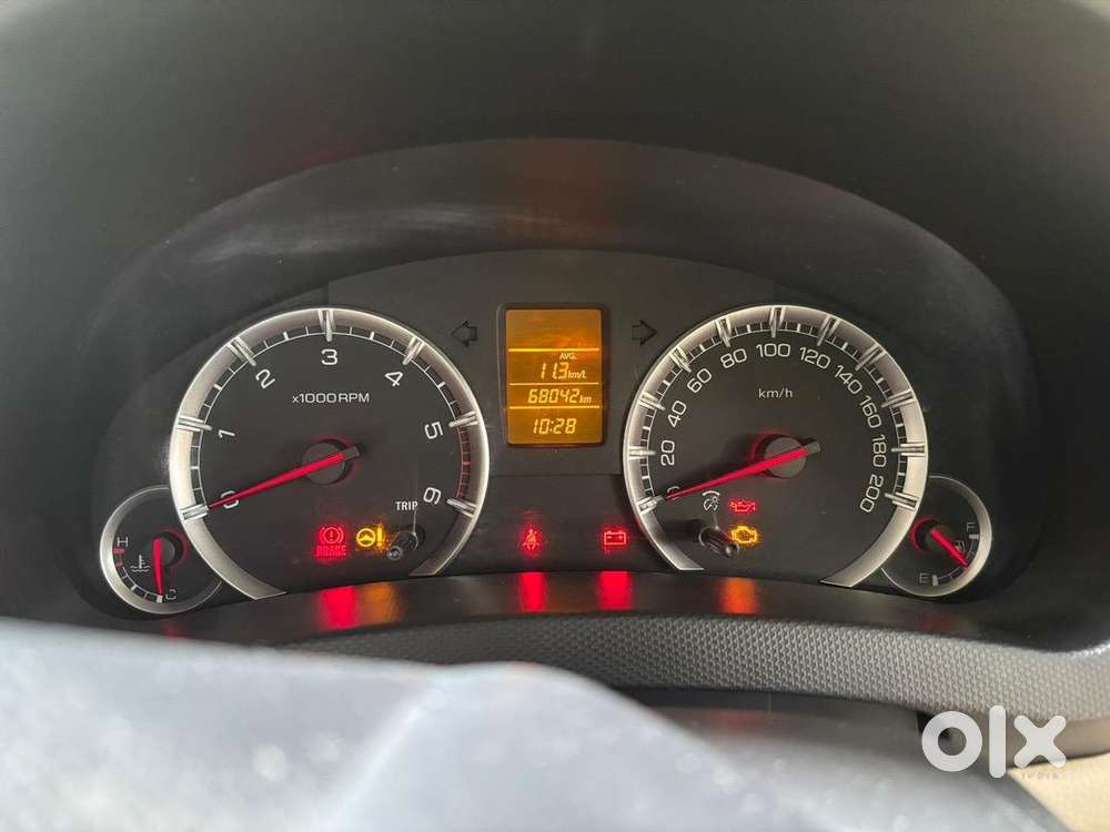 Maruti Suzuki Swift Dzire 2014 Diesel 68000 Km Driven