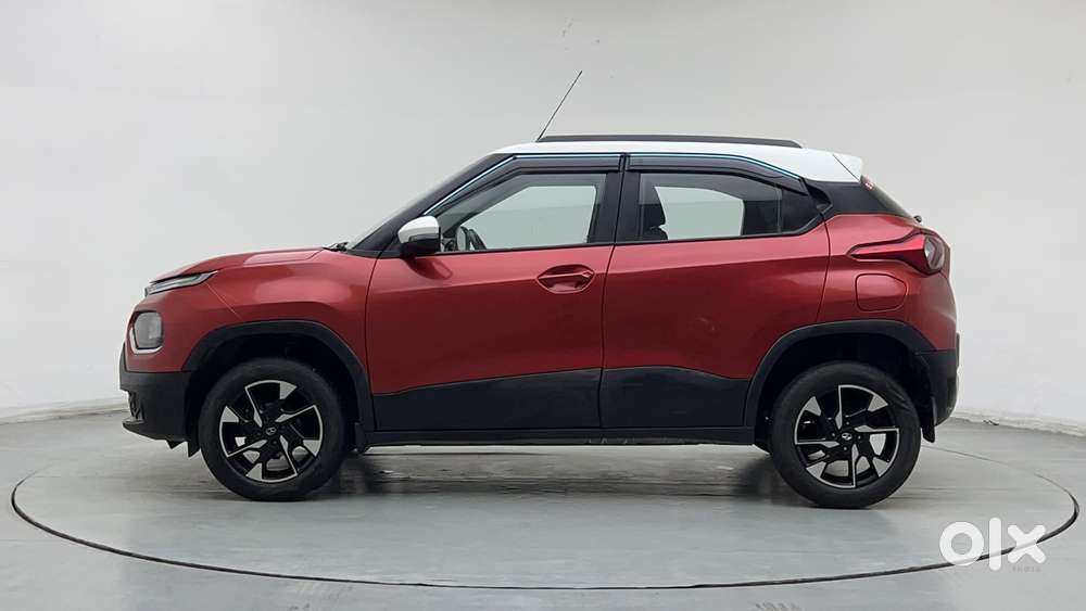 Tata Punch 1.2 Revotron Creative Amt Dual Tone, 2022, Petrol