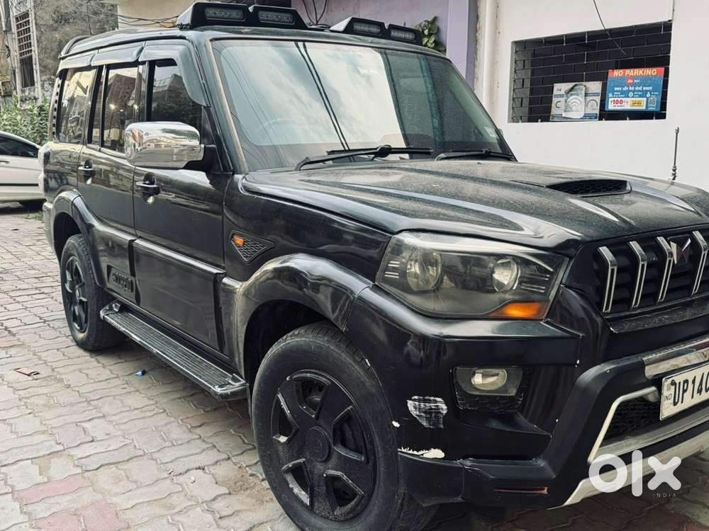 Mahindra Scorpio Classic 2015