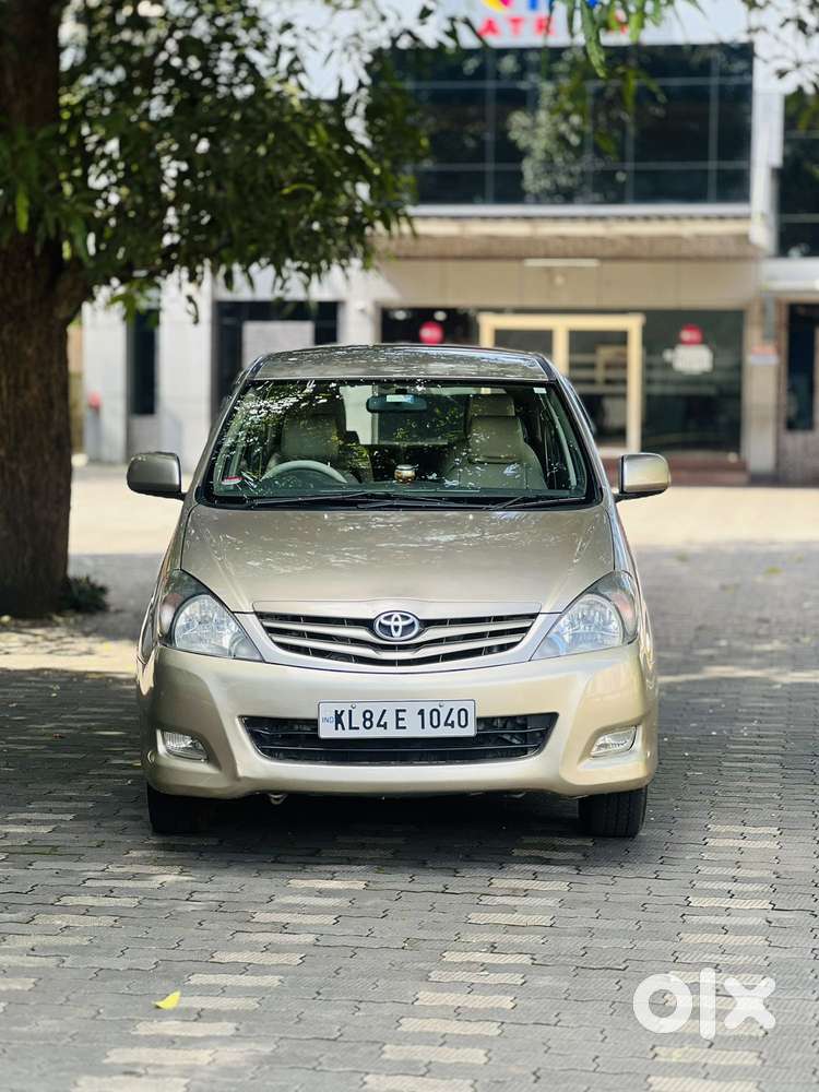 Toyota Innova 2.5 G (diesel) 7 Seater, 2010, Diesel