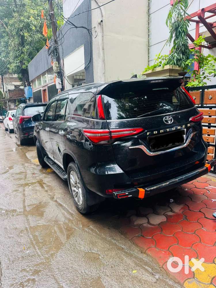 Toyota Fortuner 4x4 Manual Limited Edition, 2021, Diesel