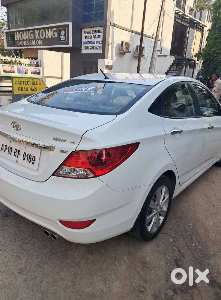 Hyundai Verna