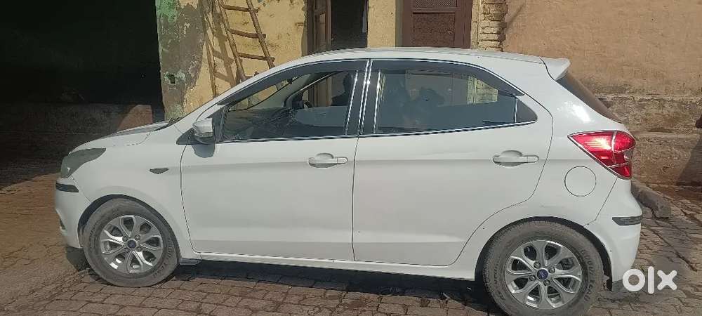 Ford Figo 2015 Petrol 94000 Km Driven
