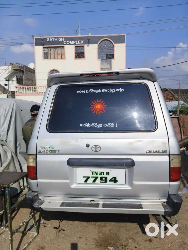 Toyota Qualis 2001 Diesel Well Maintained