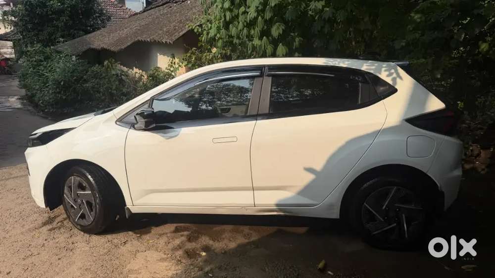 Tata Altroz 2026 Petrol + Cng Top Model