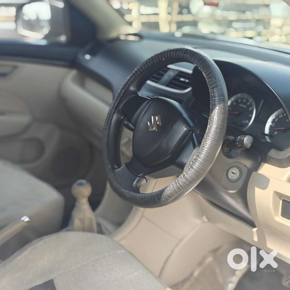 Maruti Suzuki Dzire 1.2 Vxi, 2015, Petrol