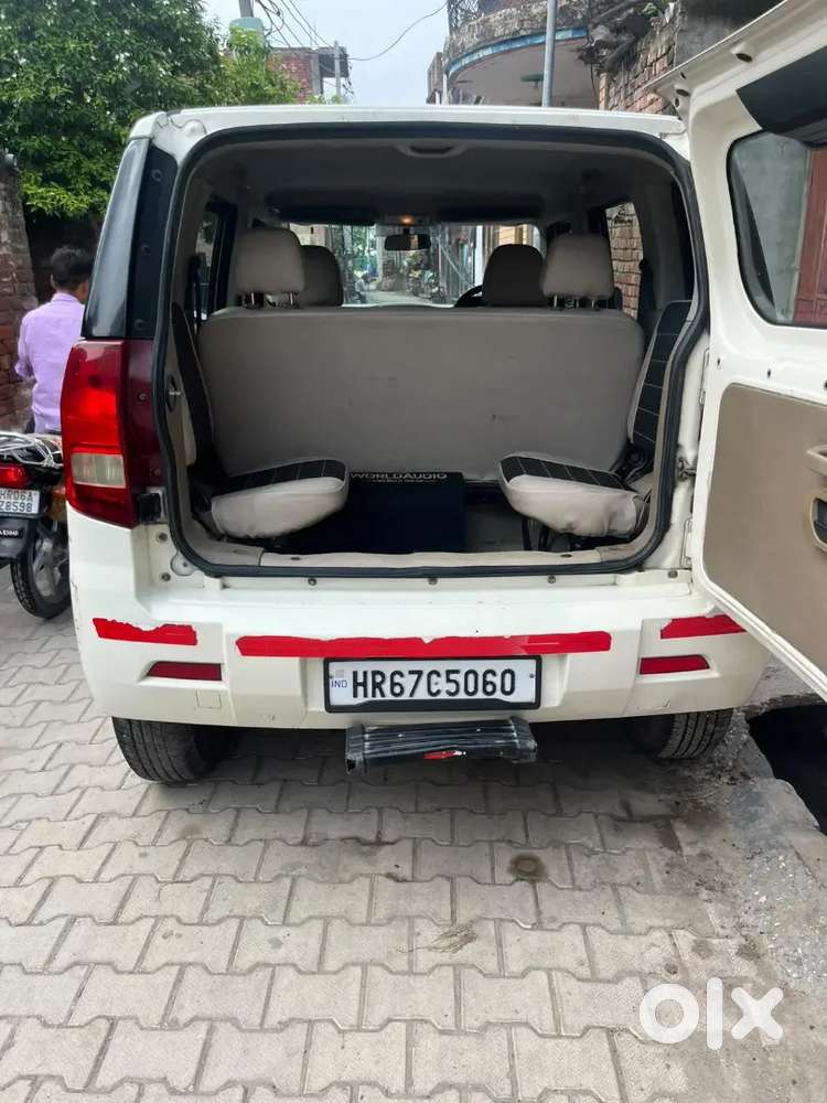 Mahindra Tuv 300 2018 1st Owner