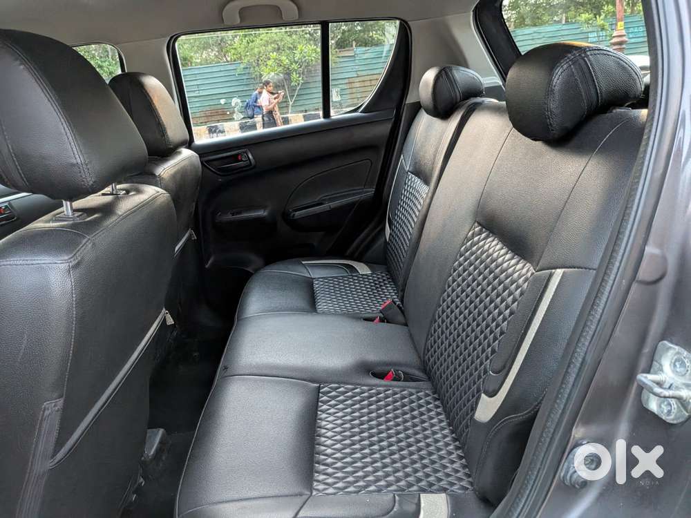 Maruti Suzuki Swift Vxi Optional, 2016, Petrol