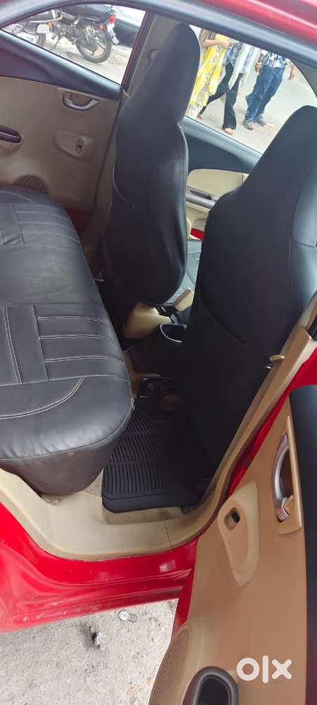 Honda Brio 2011-2013 V Mt, 2012, Petrol