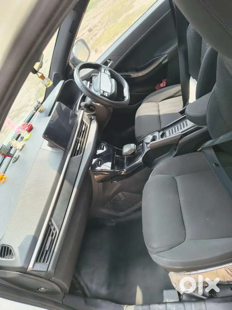 Tata Nexon 2024 Petrol Well Maintained