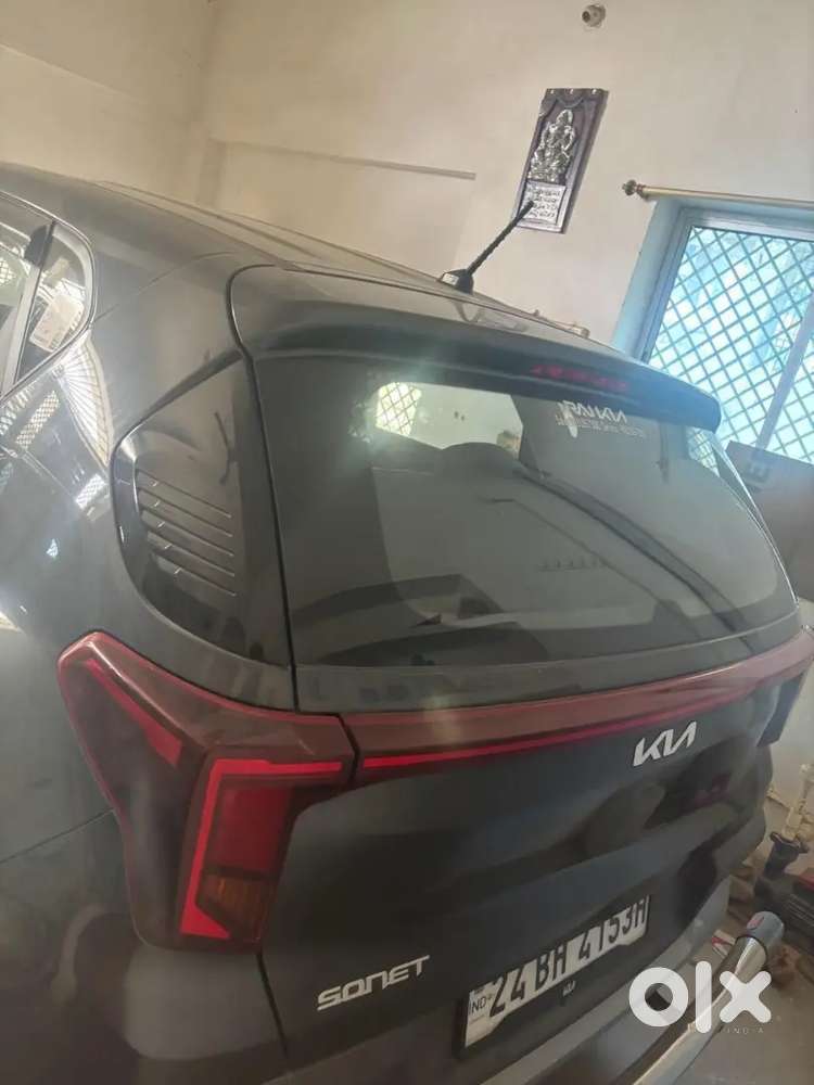 Kia Sonet 2024 Petrol 1413 Km Driven