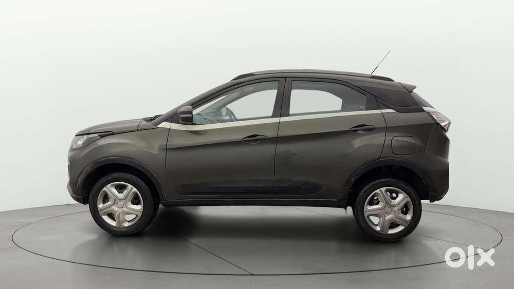 Tata Nexon 1.2 Revotron Xm (s), 2021, Petrol