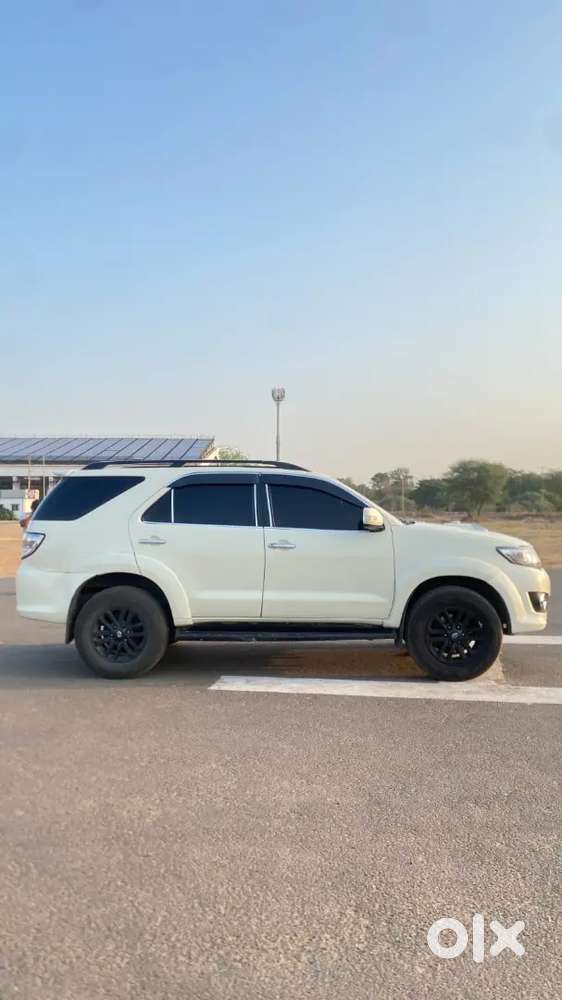 Well Maintained Toyota Fortuner 3.0 4×4