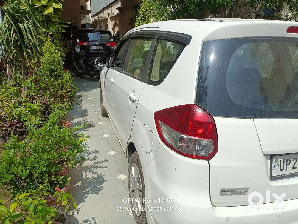 Maruti Suzuki Ertiga 2015 Diesel 149000 Km Driven, First Owner