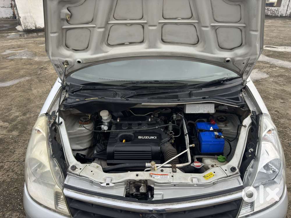 Maruti Suzuki Zen Estilo Lxi Bs Iv, 2011, Petrol