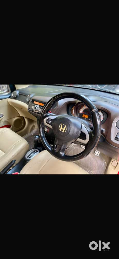 Honda Brio 2013