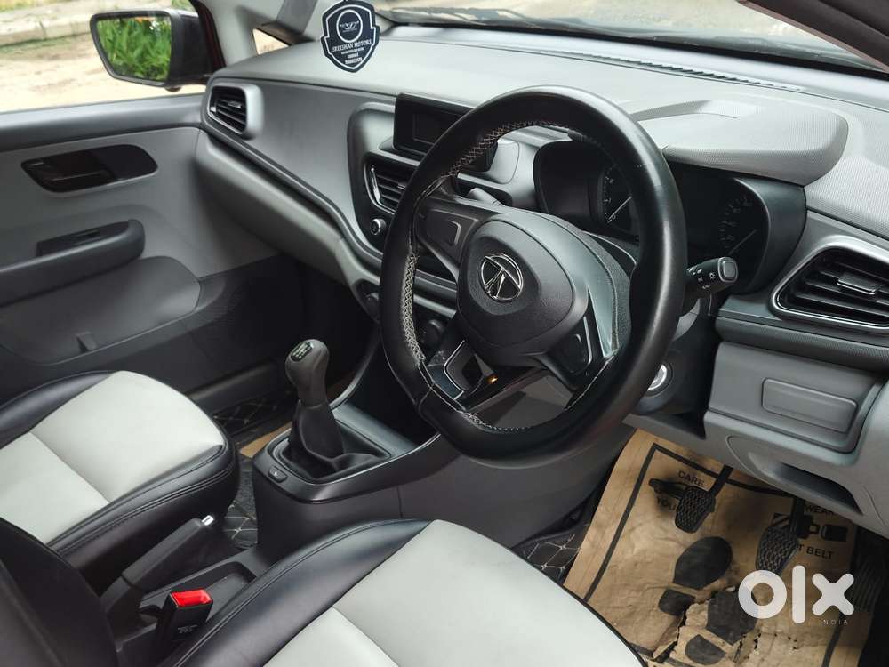 Tata Altroz 1.2 Xe Plus Petrol, 2021, Petrol