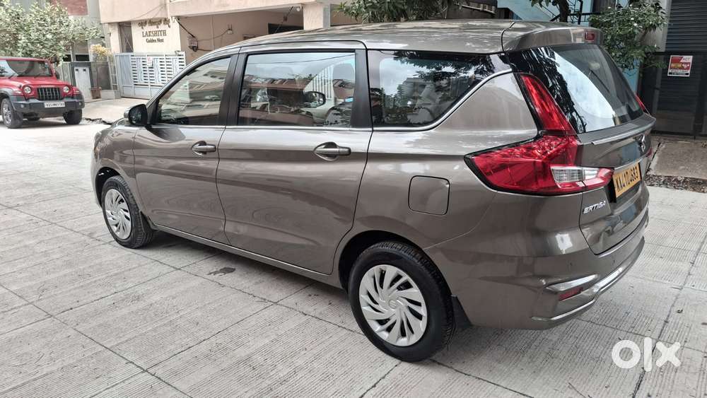Maruti Suzuki Ertiga Vxi (o) Cng, 2023, Petrol