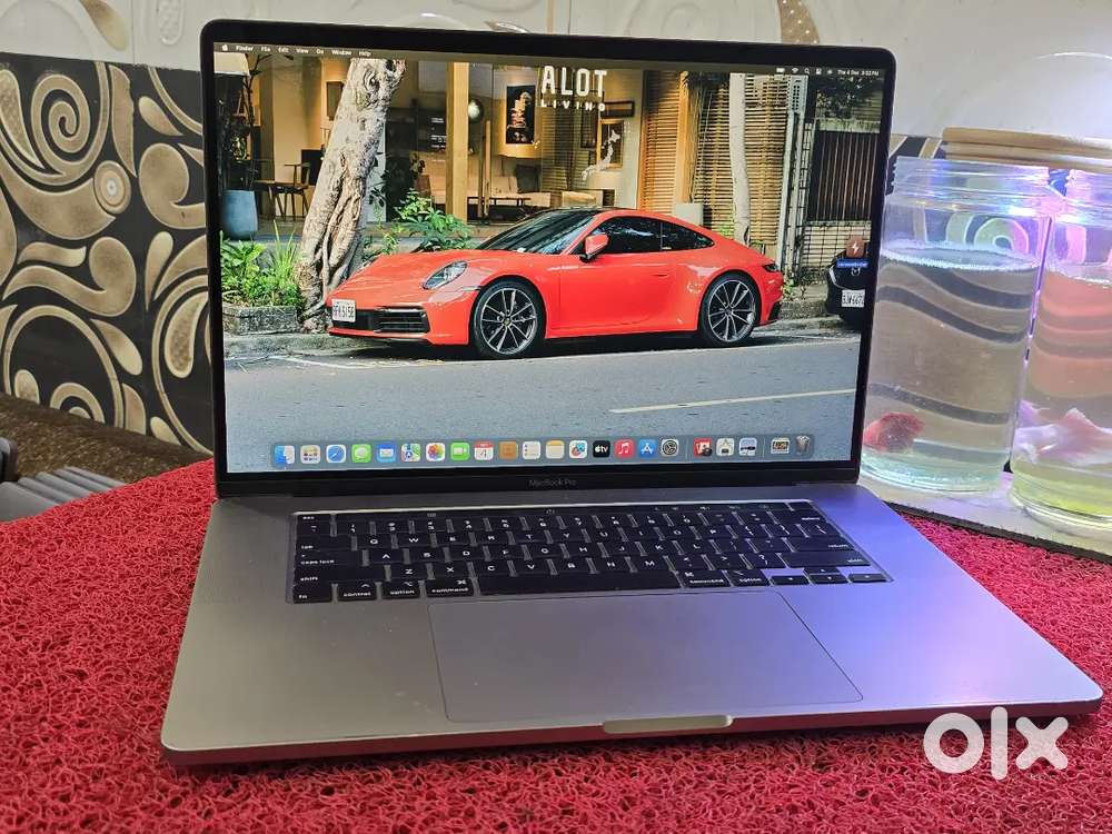 MacBook本体 Apple MacBookPro 2020 i7 16G 1TB Apple Macbook Pro 2020 i7 16gb 512gb 5.5gb Graphics 16inch Retina