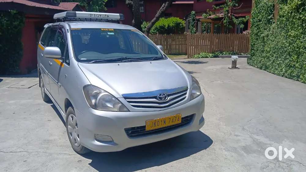 Toyota Innova Diesel 2010 Year