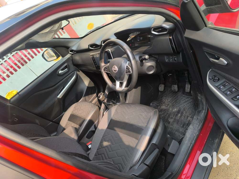 Nissan Magnite 1.0 Xv Premium Turbo Cvt, 2024, Petrol