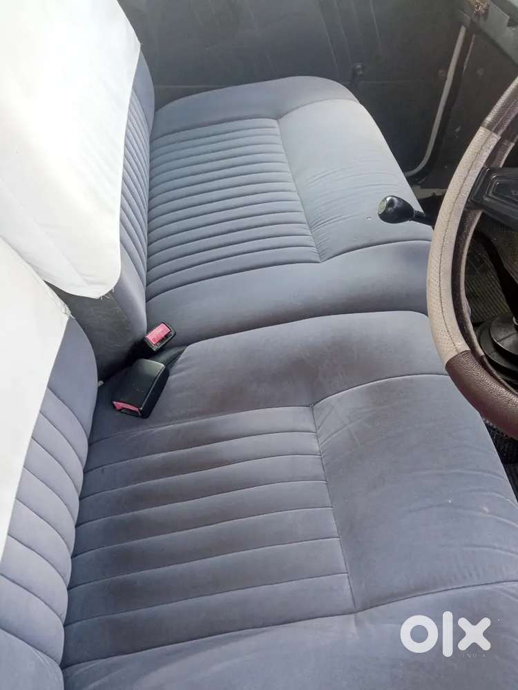 Ambassador Classic 2000 Dsz 2007