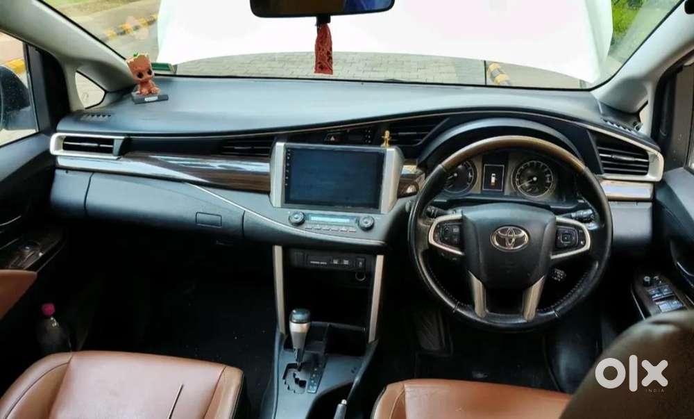 Toyota Innova Crysta 2.7 Zx At, 2016, Petrol