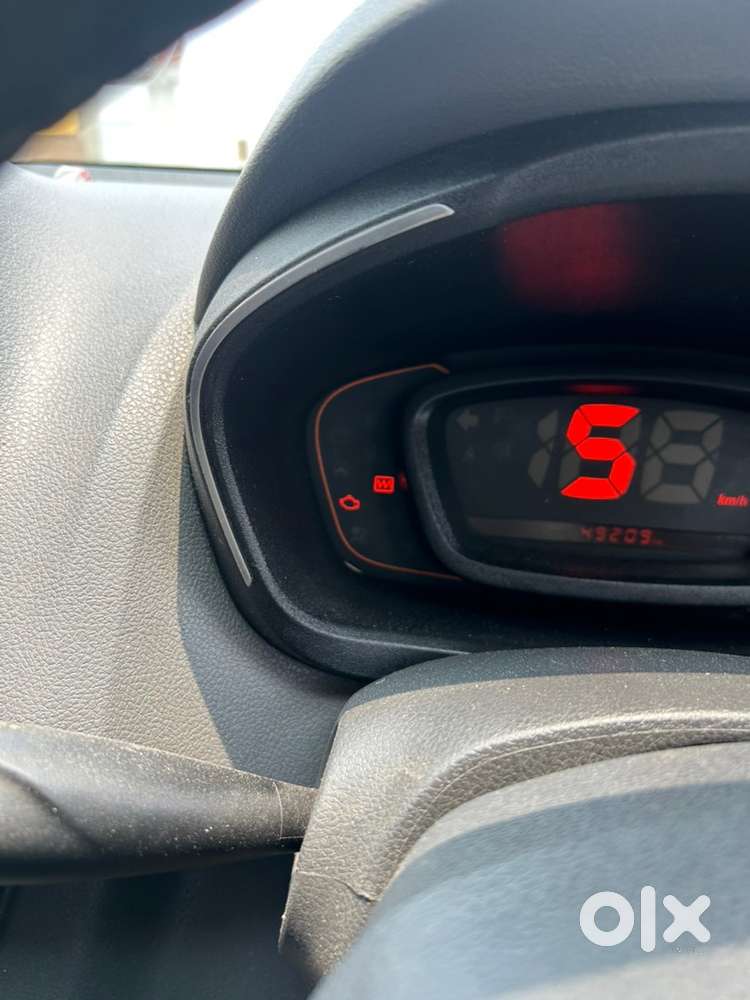 Renault Hybrid Manual 2016 Car