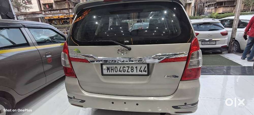 Toyota Innova 2.5 Vx 8 Str Bs-iii, 2015, Diesel